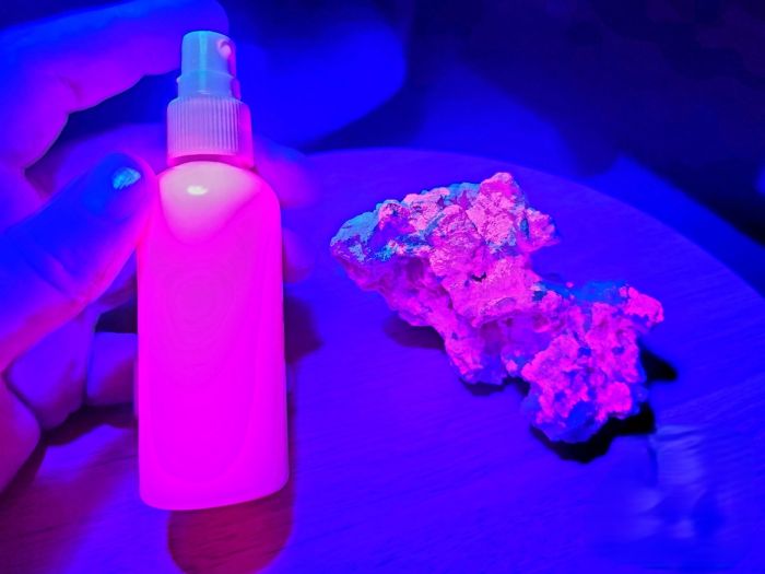 Biotek Marine 2oz UV Spray Colorant for Dry Reef Rock
